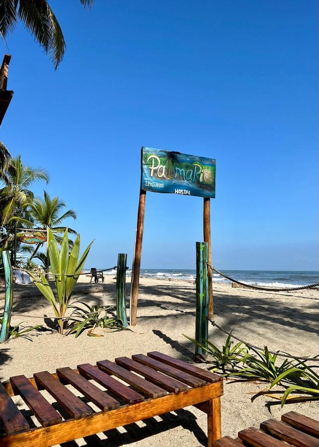 Palmario Hostal Guachaca Zewnętrze zdjęcie