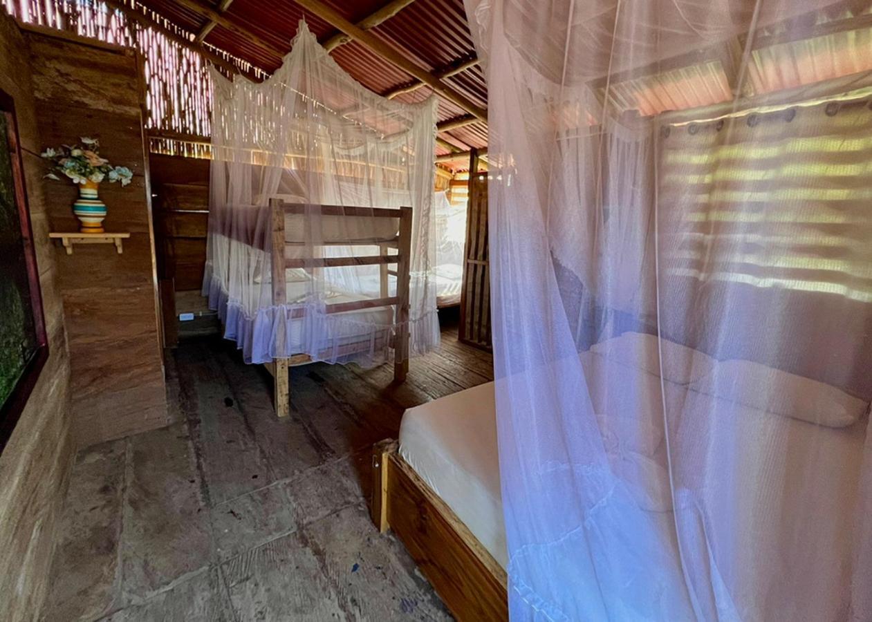 Palmario Hostal Guachaca Zewnętrze zdjęcie